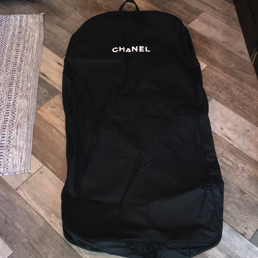 Chanel garment bag (medium size)